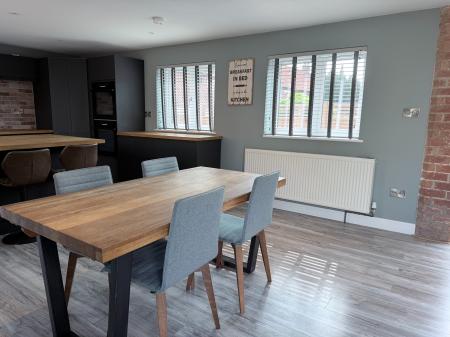 3 bedroom Barn Conversion to let in Kneeton Road, East Bridgford, NG13