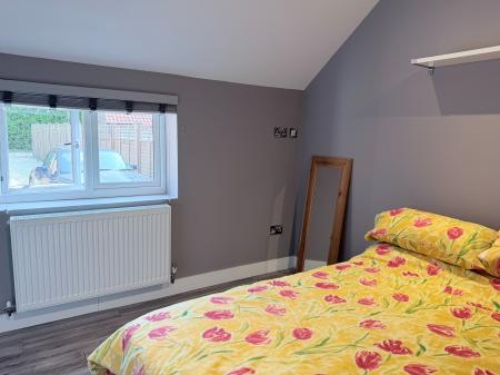 3 bedroom Barn Conversion to let in Kneeton Road, East Bridgford, NG13
