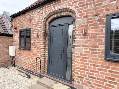3 bedroom Barn Conversion to let in Kneeton Road, East Bridgford, NG13