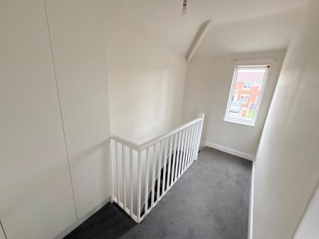 3 bedroom Semi-detached house to let in Lake Terrace, Melton Mowbray, LE13