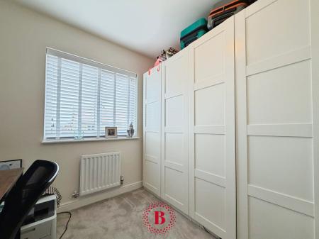 3 bedroom Semi-detached house for sale in Sedbergh Close, Newton, NG13