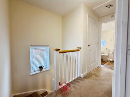 3 bedroom Semi-detached house for sale in Sedbergh Close, Newton, NG13
