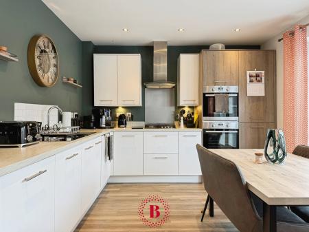 3 bedroom Semi-detached house for sale in Sedbergh Close, Newton, NG13