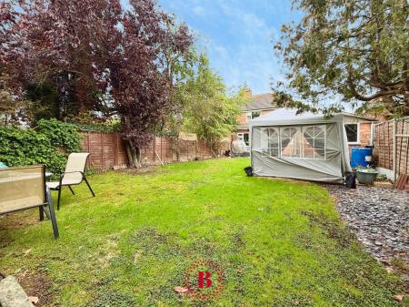 3 bedroom Semi-detached house for sale in Laycock Avenue, Melton Mowbray, LE13