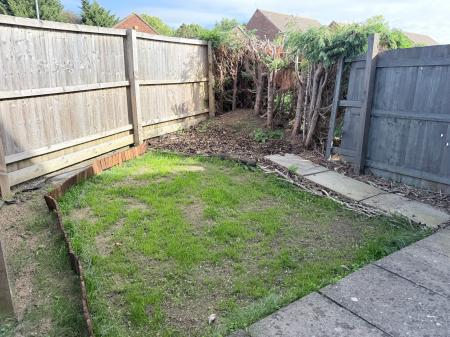 1 bedroom Terraced House to let in Robin Crescent, Melton Mowbray, LE13