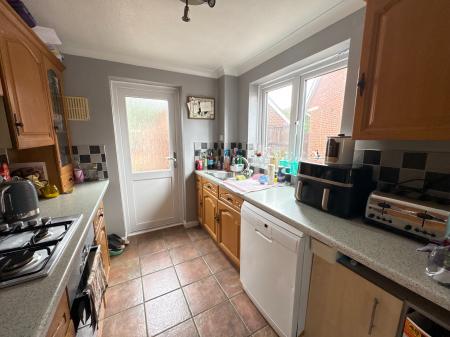 3 bedroom Semi-detached house to let in Grange Drive, Melton Mowbray, LE13