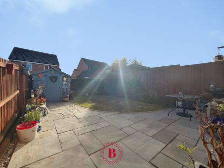 4 bedroom Semi-detached house for sale in Discovery Drive, Melton Mowbray, LE13