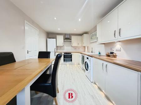 4 bedroom Semi-detached house for sale in Discovery Drive, Melton Mowbray, LE13