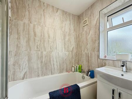 3 bedroom Terraced House for sale in West Avenue, Melton Mowbray, LE13