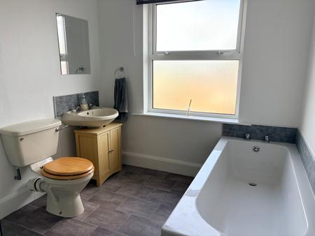 2 bedroom Semi-detached house to let in St John's Road, Asfordby Hill, LE14