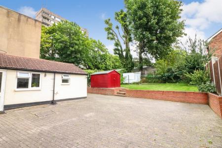 6 bedroom Detached house for sale in Alma Road, St. Albans, Herts, AL1