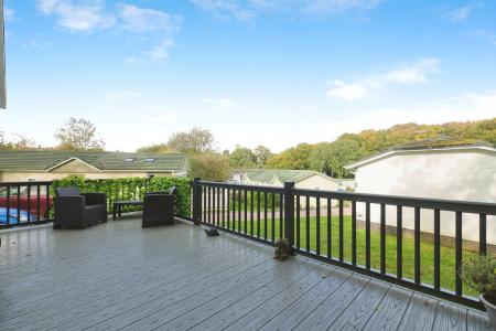 2 bedroom Park home for sale in Burnham Green Road, Welwyn, AL6