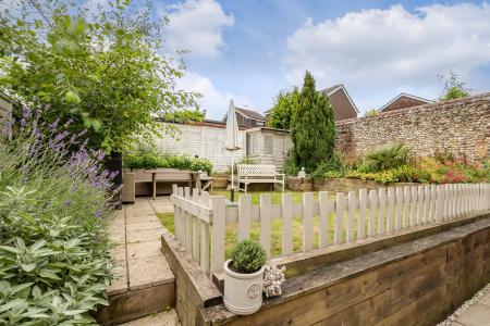 3 bedroom Semi-detached house for sale in Canham Close, Kimpton, SG4