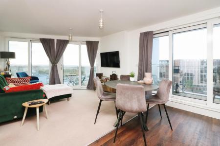2 bedroom Flat for sale in Charrington Place, St Albans, AL1