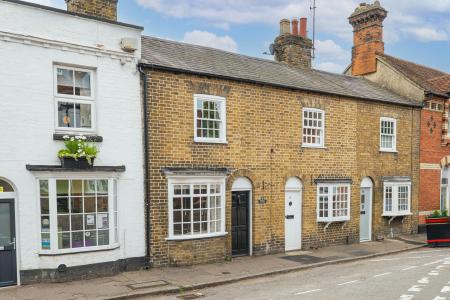 2 bedroom Cottage for sale in Church Street, Welwyn, AL6