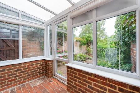 2 bedroom End of terrace house for sale in Codicote Road, Welwyn, AL6