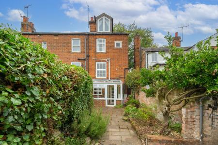 Codicote Road, Welwyn, AL6