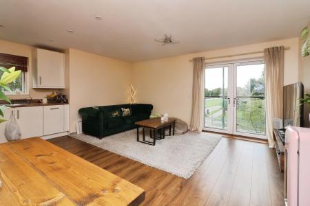 2 bedroom Flat for sale in Noble Court, Drury Lane, Stevenage SG1
