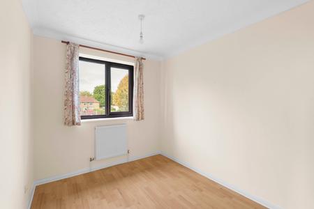 3 bedroom End of terrace house for sale in Duncan Close, Welwyn Garden City, Herts, AL7
