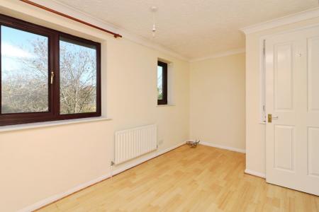 3 bedroom End of terrace house for sale in Duncan Close, Welwyn Garden City, Herts, AL7