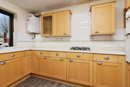 3 bedroom End of terrace house for sale in Duncan Close, Welwyn Garden City, Herts, AL7