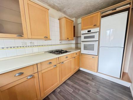 3 bedroom End of terrace house for sale in Duncan Close, Welwyn Garden City, Herts, AL7