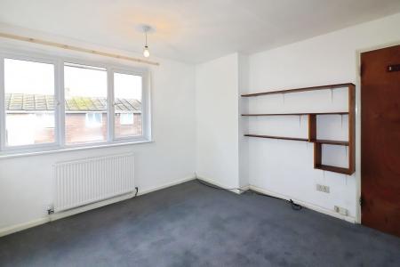 3 bedroom Terraced House for sale in Goldings Crescent, Hatfield, AL10