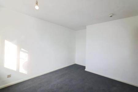 3 bedroom Terraced House for sale in Goldings Crescent, Hatfield, AL10