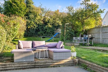 3 bedroom End of terrace house for sale in High Street, Kimpton, SG4