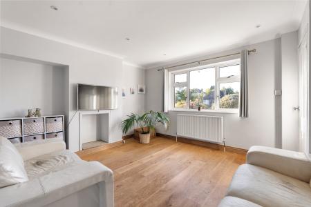 3 bedroom End of terrace house for sale in High Street, Kimpton, SG4