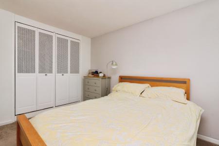 3 bedroom End of terrace house for sale in Howlands, Welwyn Garden City, AL7