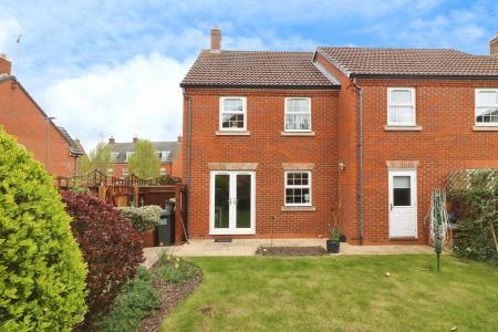 4 bedroom Link detached house for sale in Langstone Ley, Welwyn Garden City, AL7
