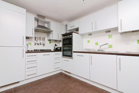 4 bedroom Link detached house for sale in Langstone Ley, Welwyn Garden City, AL7