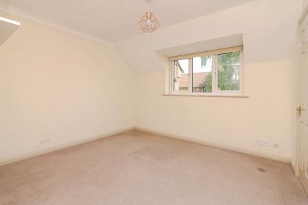 1 bedroom Cluster house for sale in Mardleybury Road, Woolmer Green, SG3