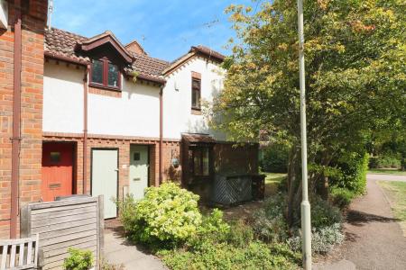 1 bedroom Cluster house for sale in Mardleybury Road, Woolmer Green, SG3