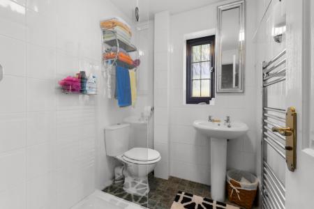 4 bedroom Detached house for sale in Mendlesham, Welwyn Garden City, AL7