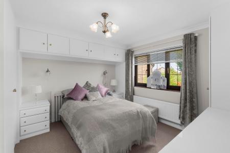 4 bedroom Detached house for sale in Mendlesham, Welwyn Garden City, AL7