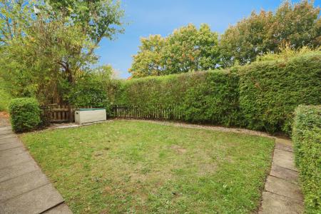 2 bedroom Terraced House for sale in Morecambe Close, Stevenage, SG1