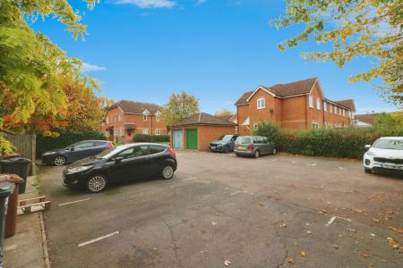 2 bedroom Terraced House for sale in Morecambe Close, Stevenage, SG1