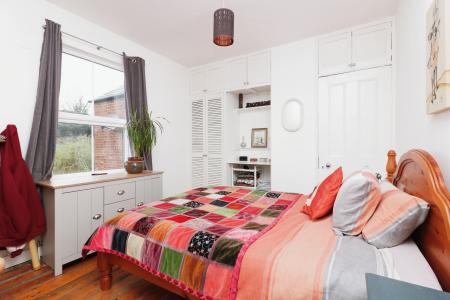 2 bedroom Terraced House for sale in New Town, Hitchin, SG4
