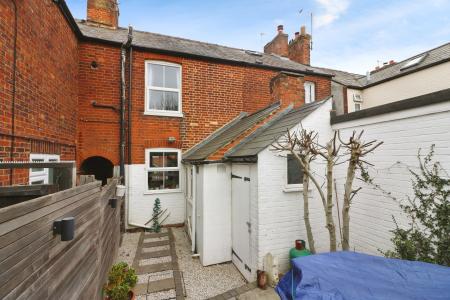 2 bedroom Terraced House for sale in New Town, Hitchin, SG4