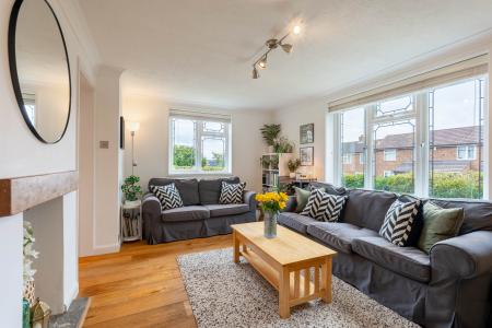 2 bedroom End of terrace house for sale in Norman Road, Welwyn, AL6