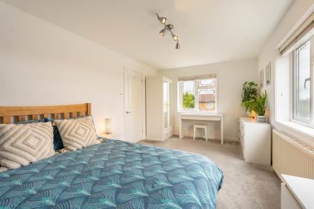 2 bedroom End of terrace house for sale in Norman Road, Welwyn, AL6