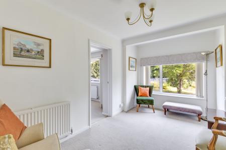 4 bedroom Detached house for sale in Oakhill Drive, Welwyn, AL6