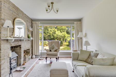 4 bedroom Detached house for sale in Oakhill Drive, Welwyn, AL6