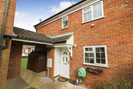 2 bedroom Cluster house for sale in Old School Close, Codicote, Herts, SG4