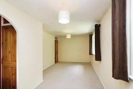 1 bedroom Flat for sale in Peartree Lane, Welwyn Garden City, AL7