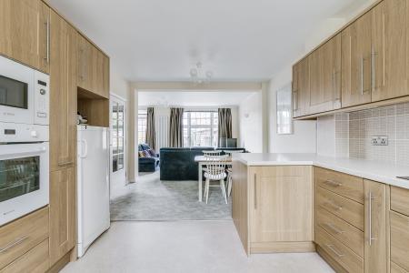 3 bedroom Terraced House for sale in Prae Close, St Albans, AL3