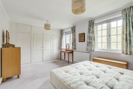 3 bedroom Terraced House for sale in Prae Close, St Albans, AL3