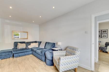 3 bedroom Terraced House for sale in The Crescent, Welwyn, AL6